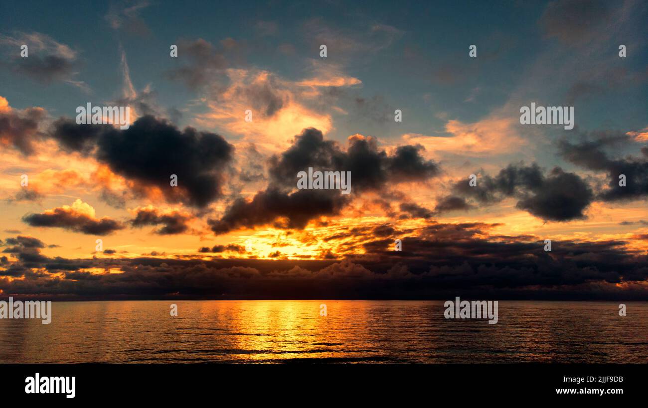 Unmissable hi-res stock photography and images - Alamy