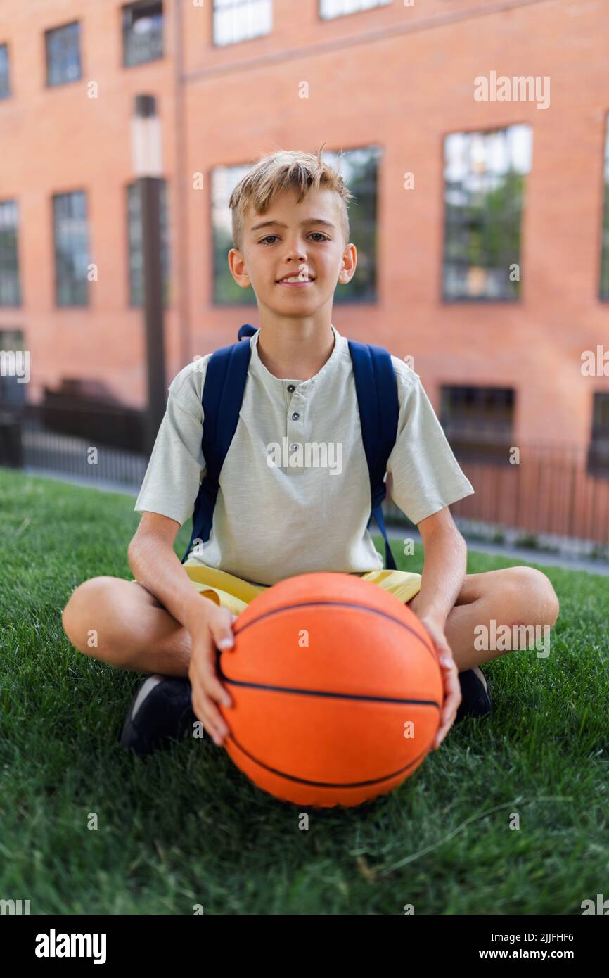 Baskaetball hi-res stock photography and images - Alamy