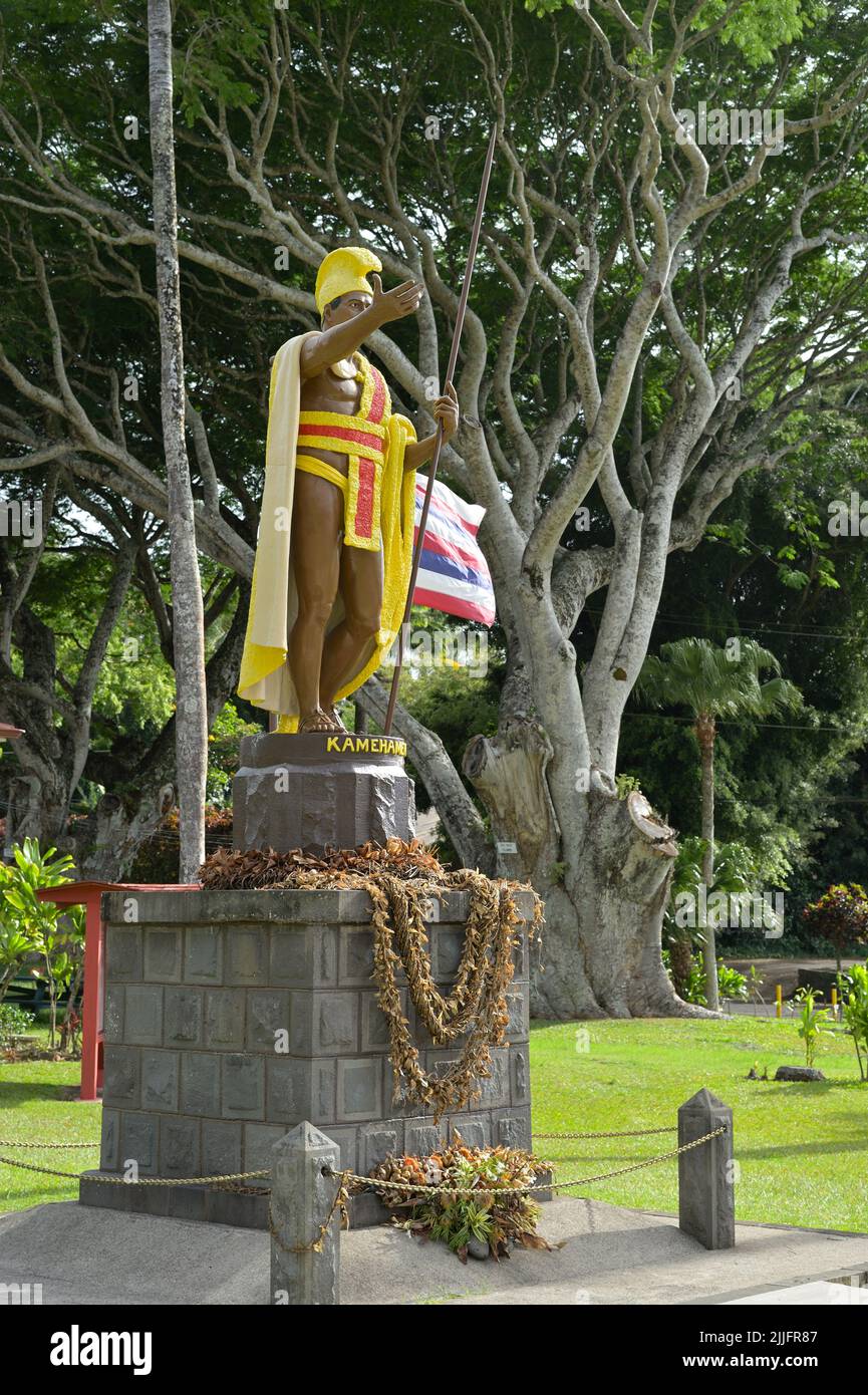 The majestic statue of Kamehameha I The Great near his birthplace at Ainakea, Kohala HI Stock