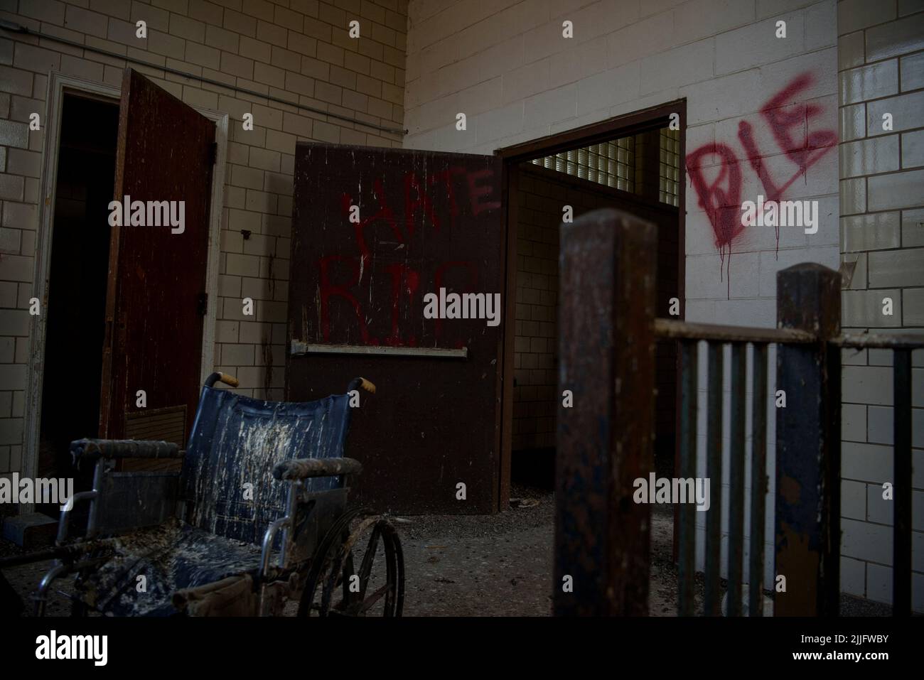 Indian graffiti walls hires stock photography and images Alamy