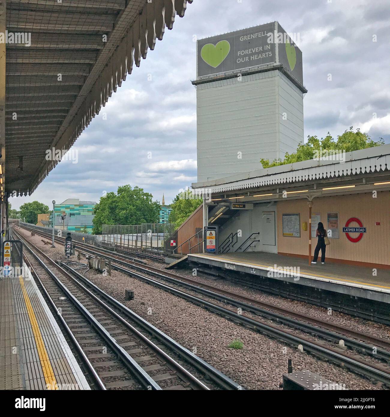 Grenfell Tower - Grenfell Forever In Our Hearts, viewed from Latimer Road Tube station, Notting Hill, North Kensington, LBKC, London, England, UK Stock Photo