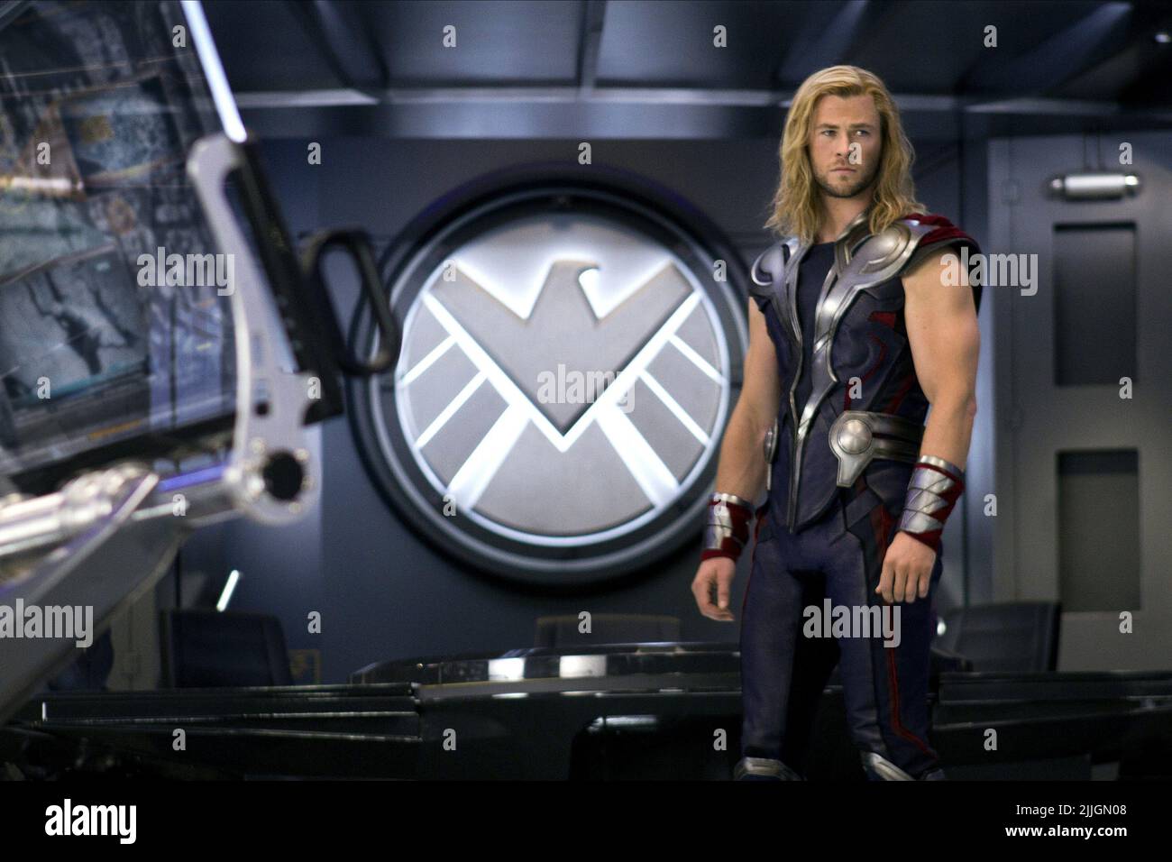 CHRIS HEMSWORTH, THE AVENGERS, 2012 Stock Photo