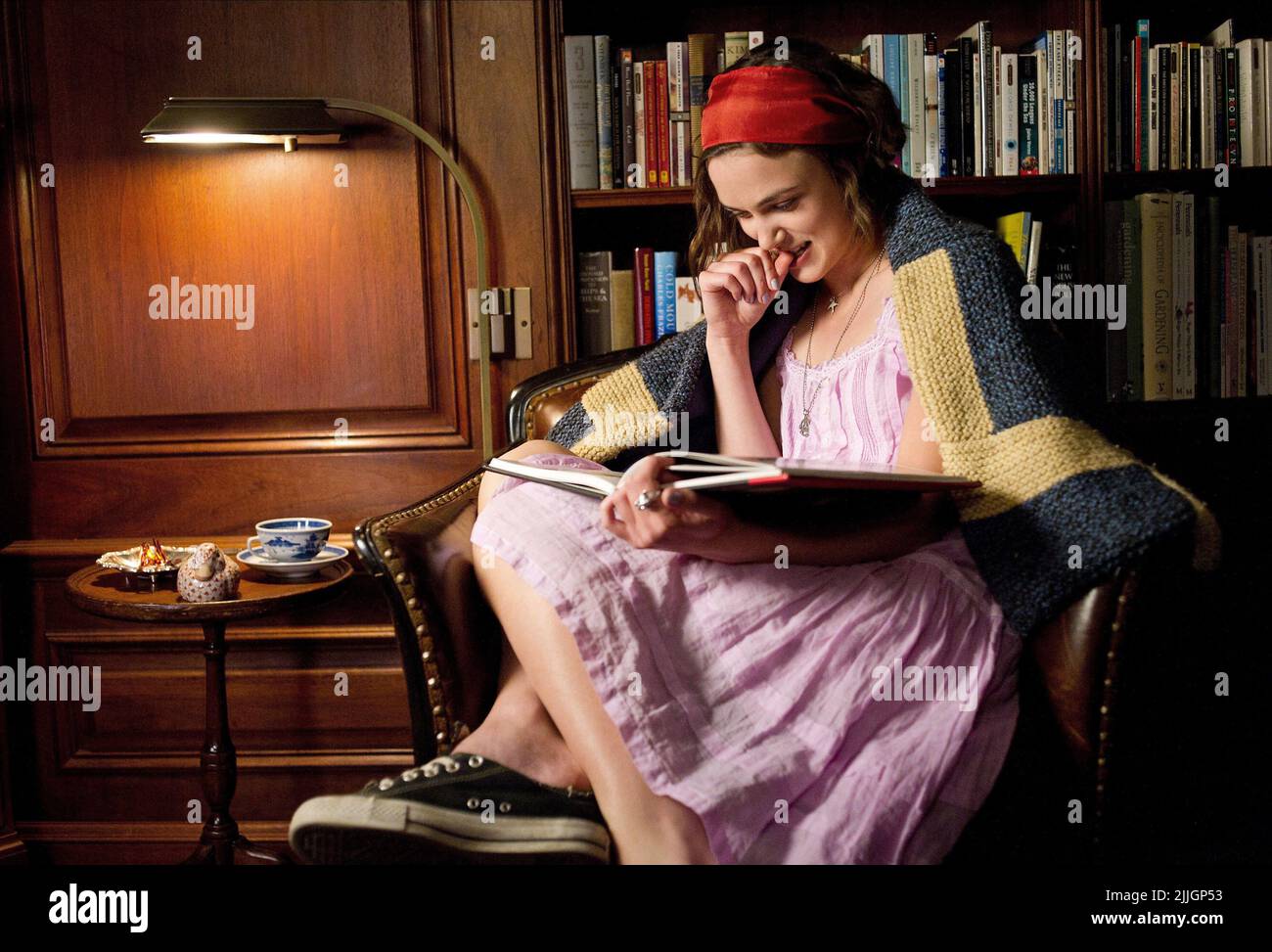 KEIRA KNIGHTLEY, SEEKING A FRIEND FOR THE END OF THE WORLD, 2012 Stock Photo Alamy