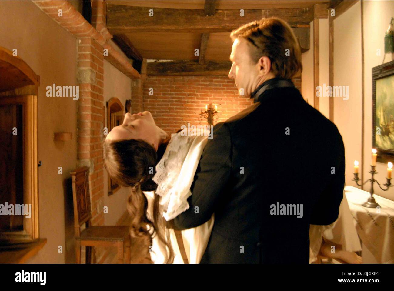 Dracula 3d online watch online