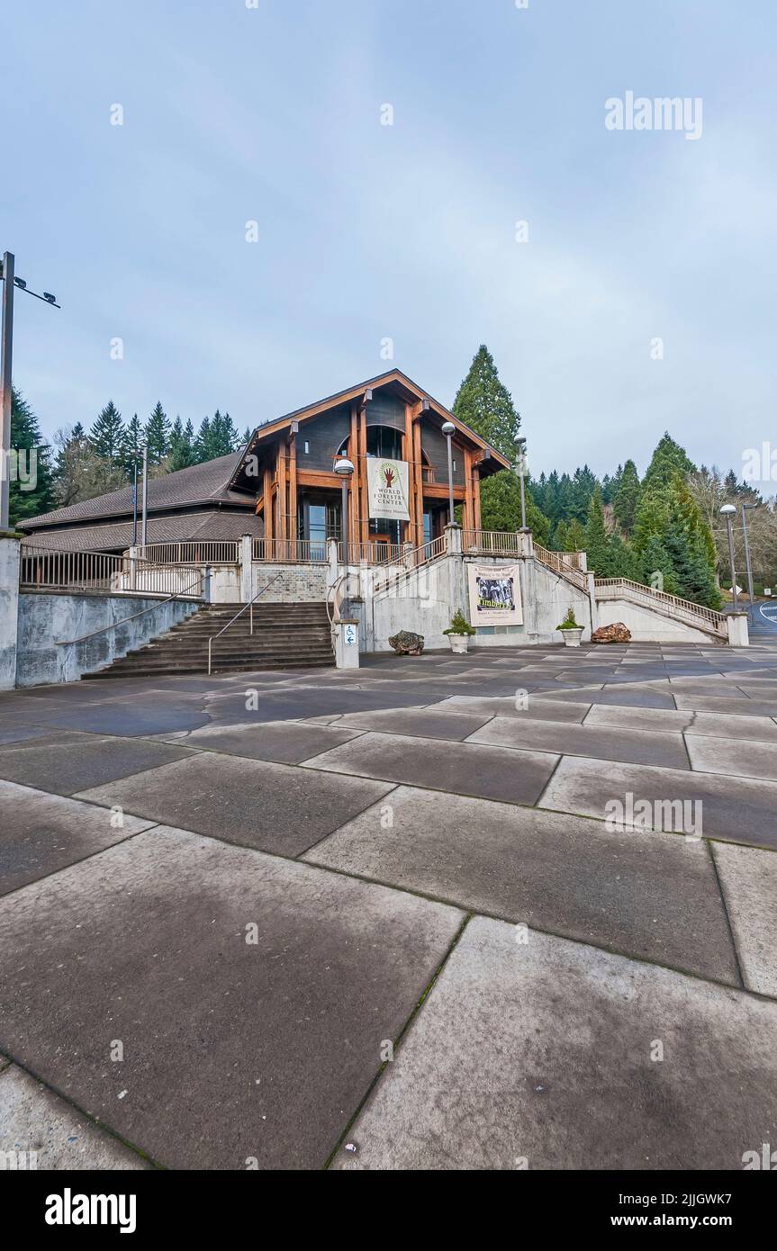 The World Forestry Center in Washington Park in Portland, Oregon Stock Photo Alamy