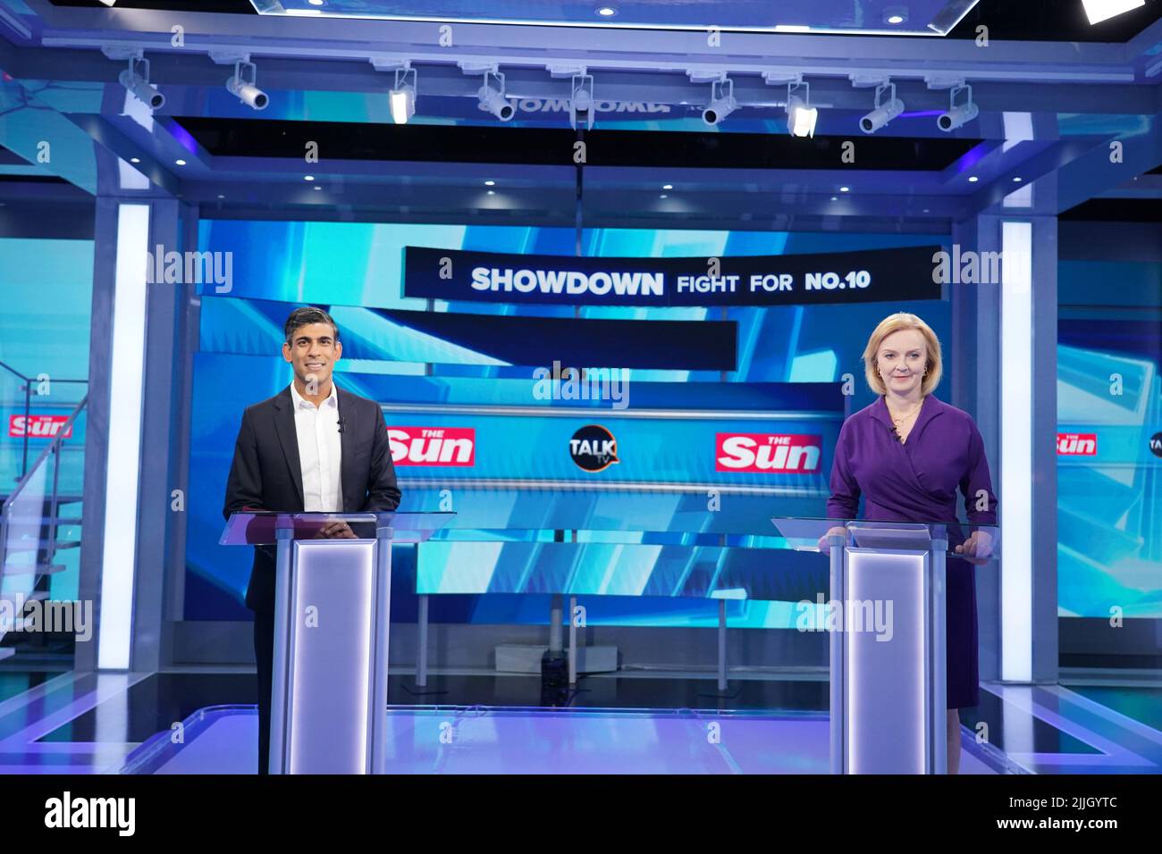 Liz Truss and Rushi Sunak at TalkTV's Ealing Studios, west London, for The Sun's Showdown: The Fight for No10, the latest head-to-head debate for the Conservative Party leader candidates. Picture date: Tuesday July 26, 2022. Stock Photo