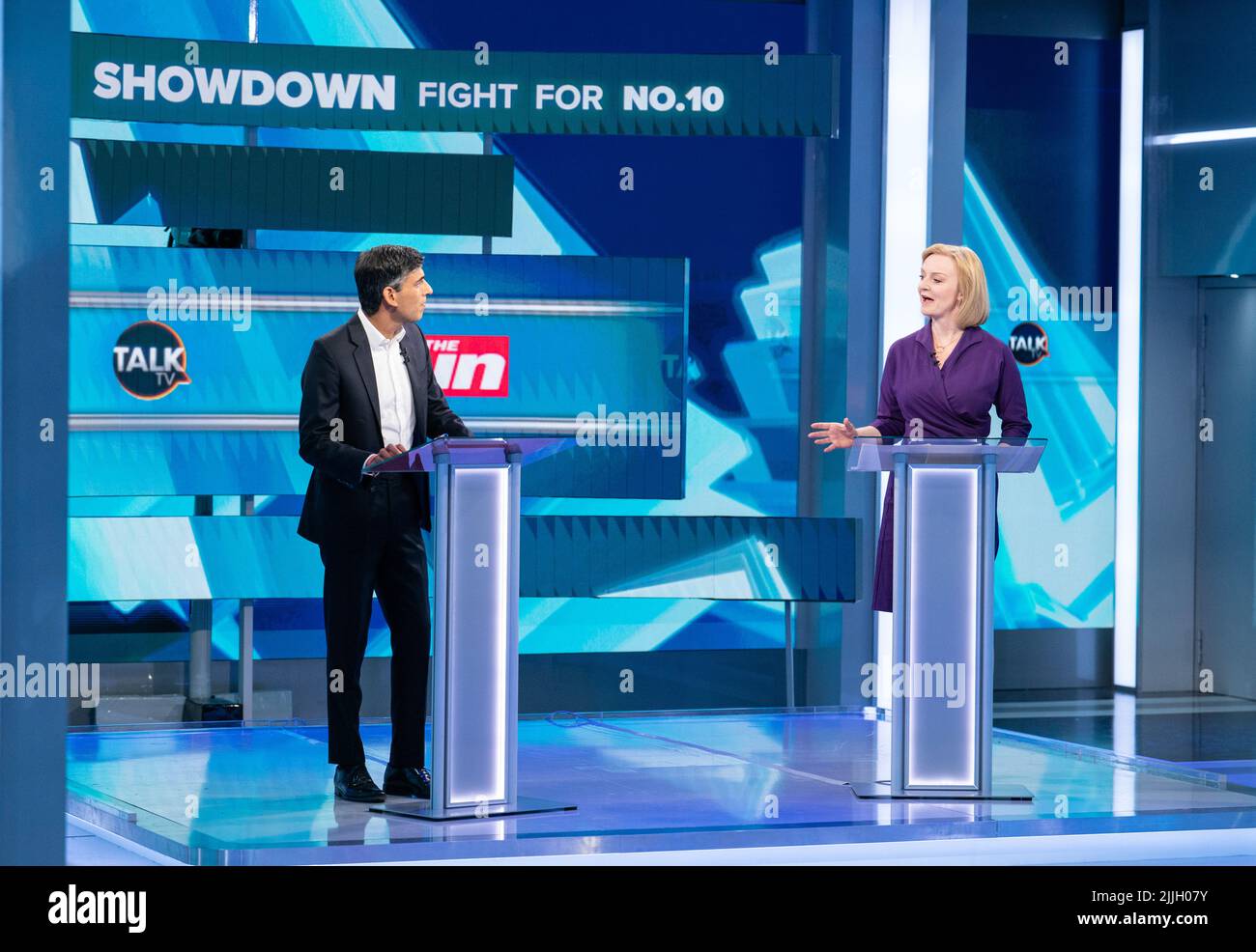 Liz Truss and Rushi Sunak during The Sun's Showdown: The Fight for No10, the latest head-to-head debate for the Conservative Party leader candidates, at TalkTV's Ealing Studios, west London. Picture date: Tuesday July 26, 2022. Stock Photo