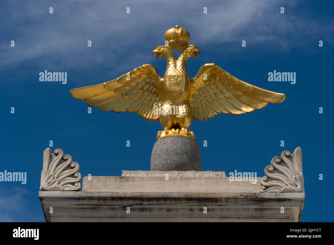 Russia state russian karaim symbol eagle official federation sign city, from outdoor famous from kremlin for empire cascading, nation sun. Putin Stock Photo