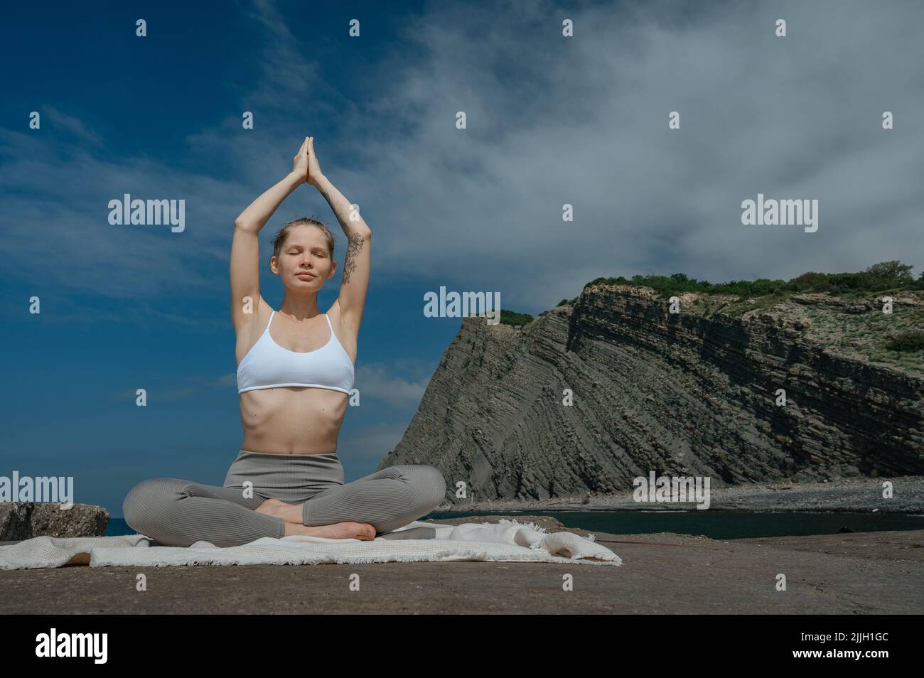 Yoga class india hi-res stock photography and images - Page 7 - Alamy