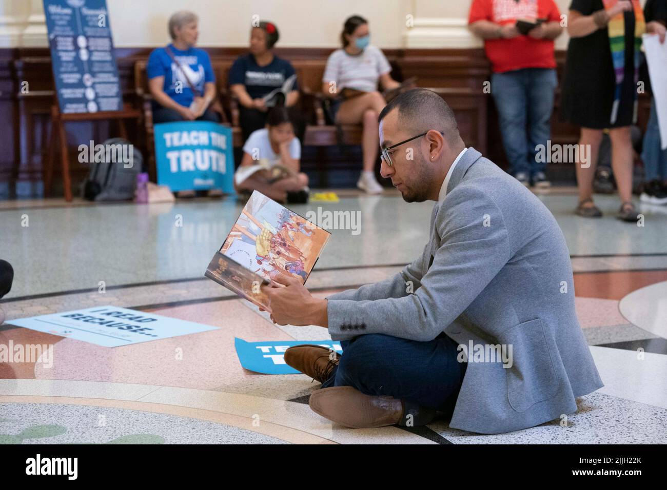Austin Texas USA, July 26, 2022: RICARDO MARTINEZ of Equality Texas joins other activists protesting book censorship in public school classrooms and libraries. Protesters sat in the Capitol rotunda and read some of the 850 books listed on a Republican lawmaker's list of 'uncomfortable' titles. Credit: Bob Daemmrich/Alamy Live News Stock Photo