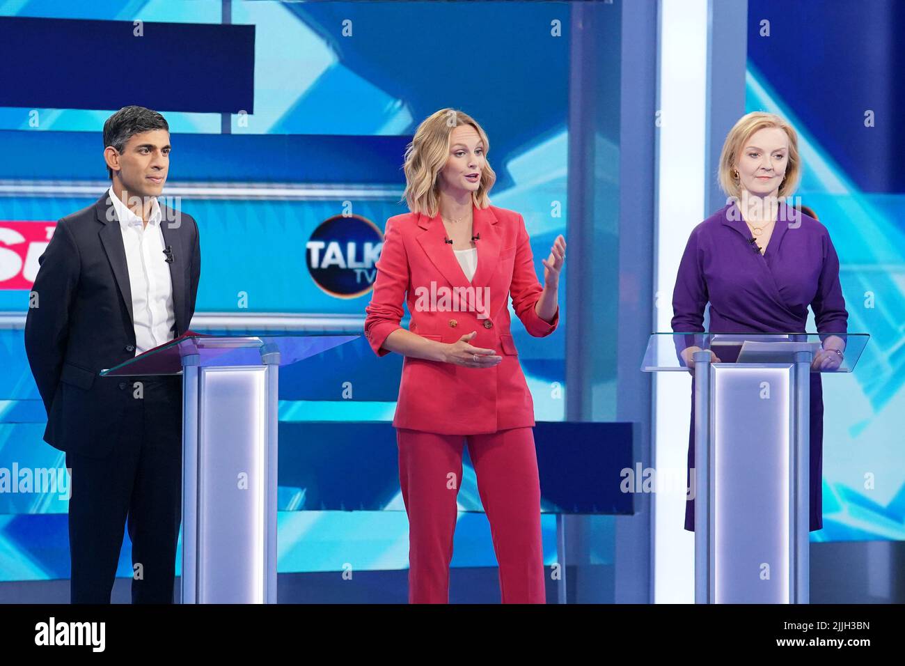 Liz Truss and Rushi Sunak with host TalkTV Political Editor Kate McCann at TalkTV's Ealing Studios, west London, before the start of The Sun's Showdown: The Fight for No10, the latest head-to-head debate for the Conservative Party leader candidates. Picture date: Tuesday July 26, 2022. Stock Photo