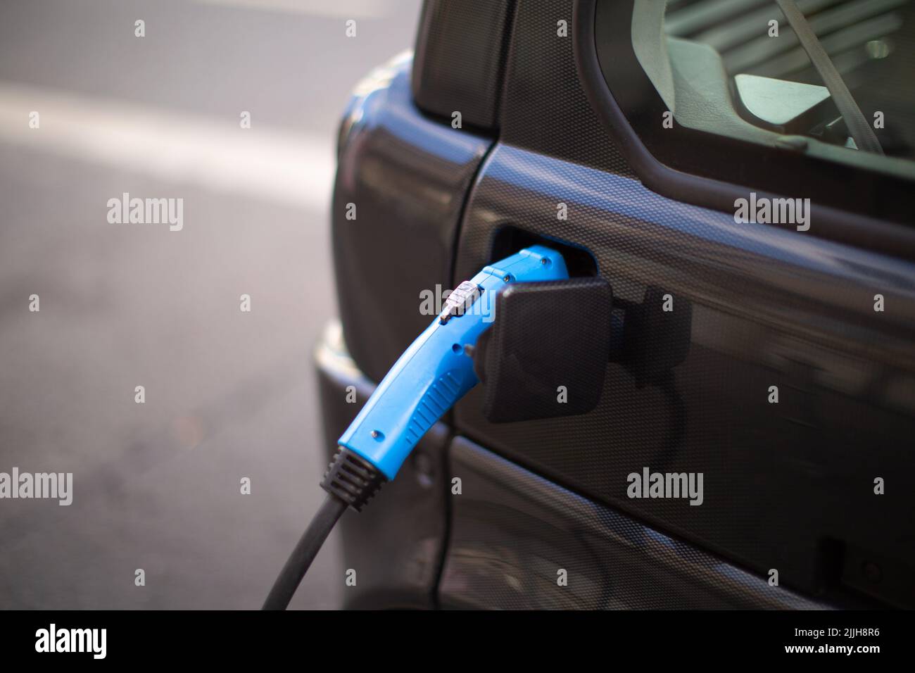 Ev charging solution hires stock photography and images Alamy
