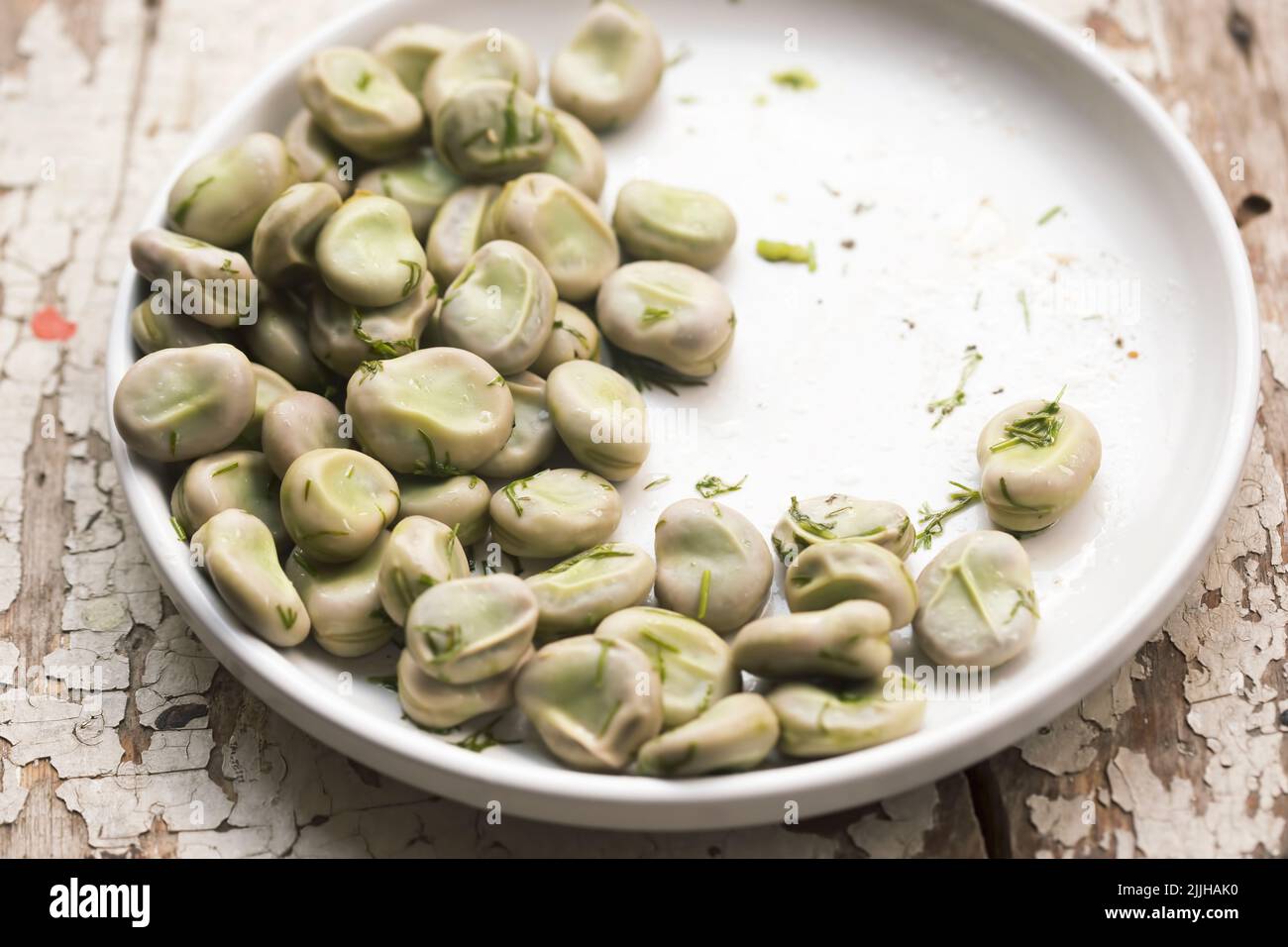 Broad beans harvest hi-res stock photography and images - Alamy