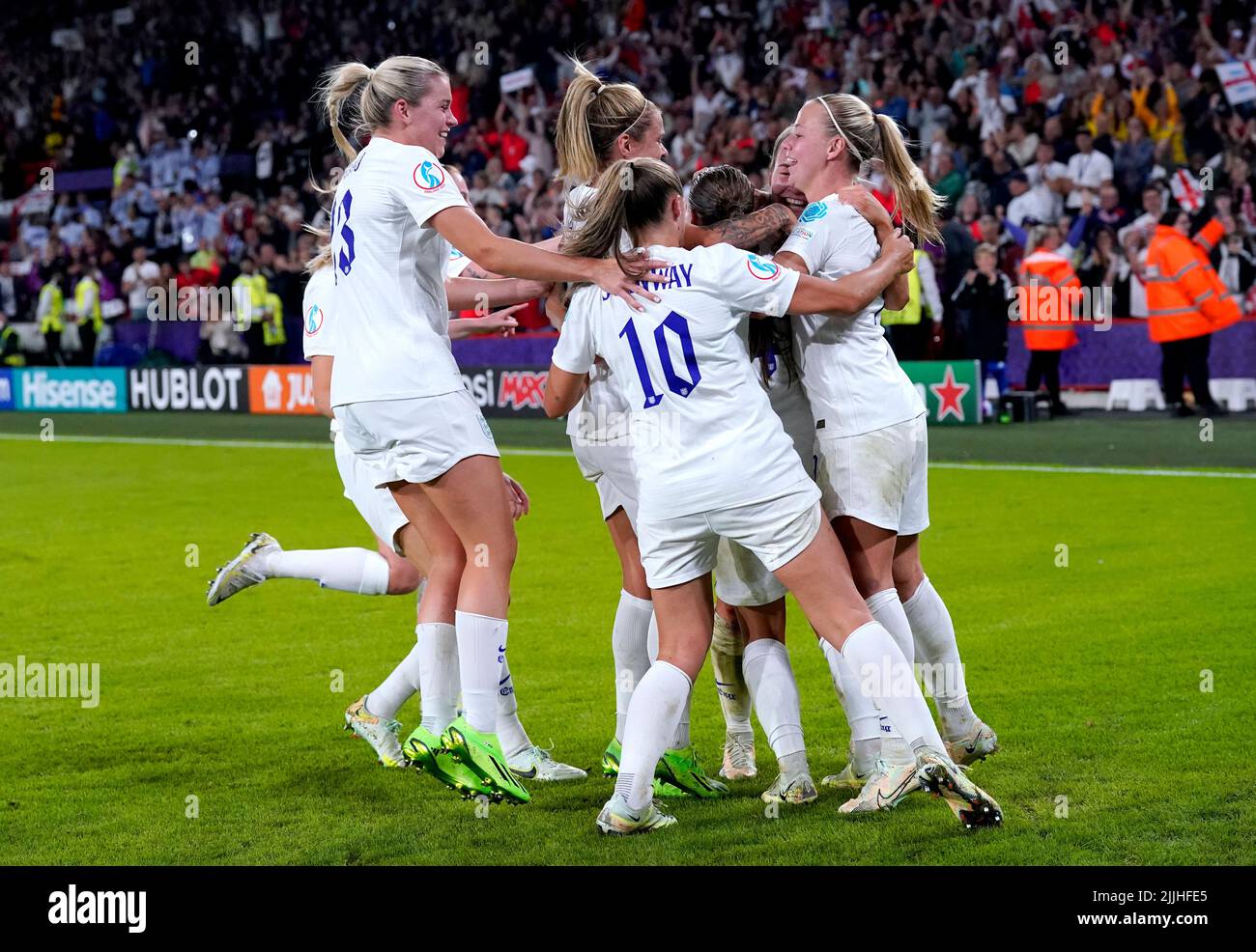 England players celebrate after team-mate Fran Kirby scores their side's fourth goal of the game during the UEFA Women's Euro 2022 semi-final match at Bramall Lane, Sheffield. Picture date: Tuesday July 26, 2022. Stock Photo