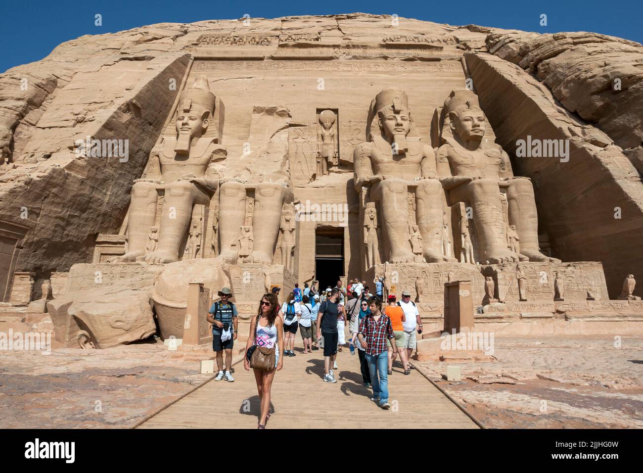 The magnificent ruins of the Great Temple of Ramses II at Abu Simbel in Egypt. It was built on the west bank of the River Nile. Stock Photo