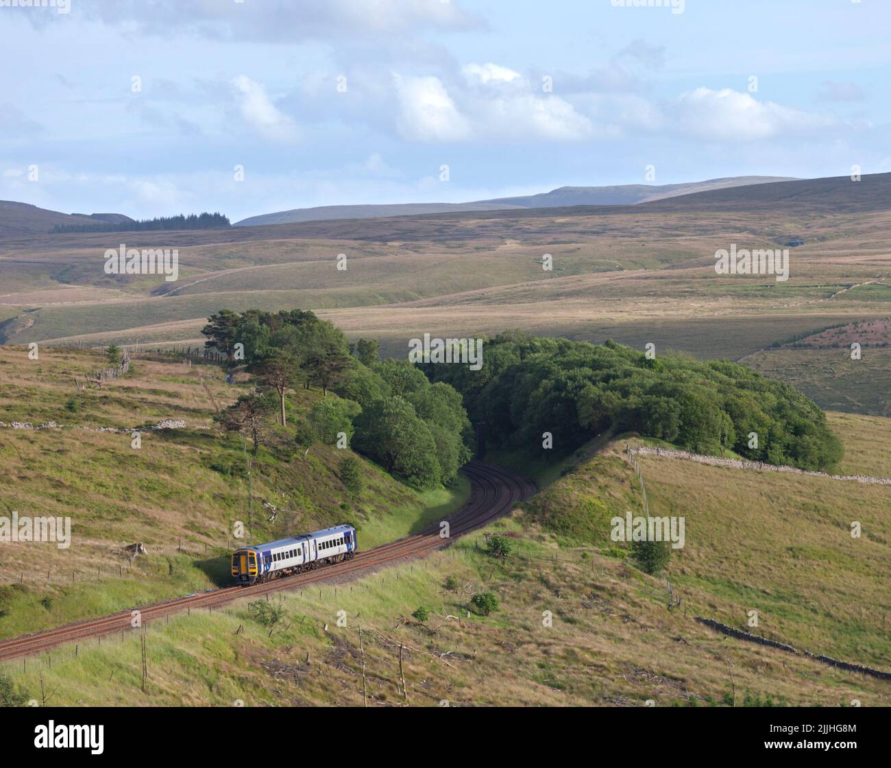 Northern rail class 158 sprinter train in the countryside on the scenic Settle to Carlisle railway line near Dent Stock Photo