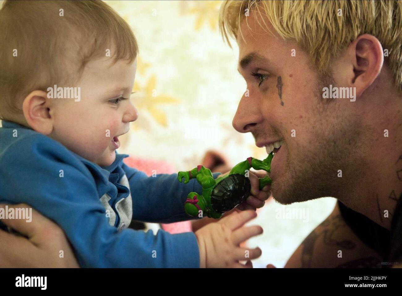 RYAN GOSLING, THE PLACE BEYOND THE PINES, 2012 Stock Photo - Alamy