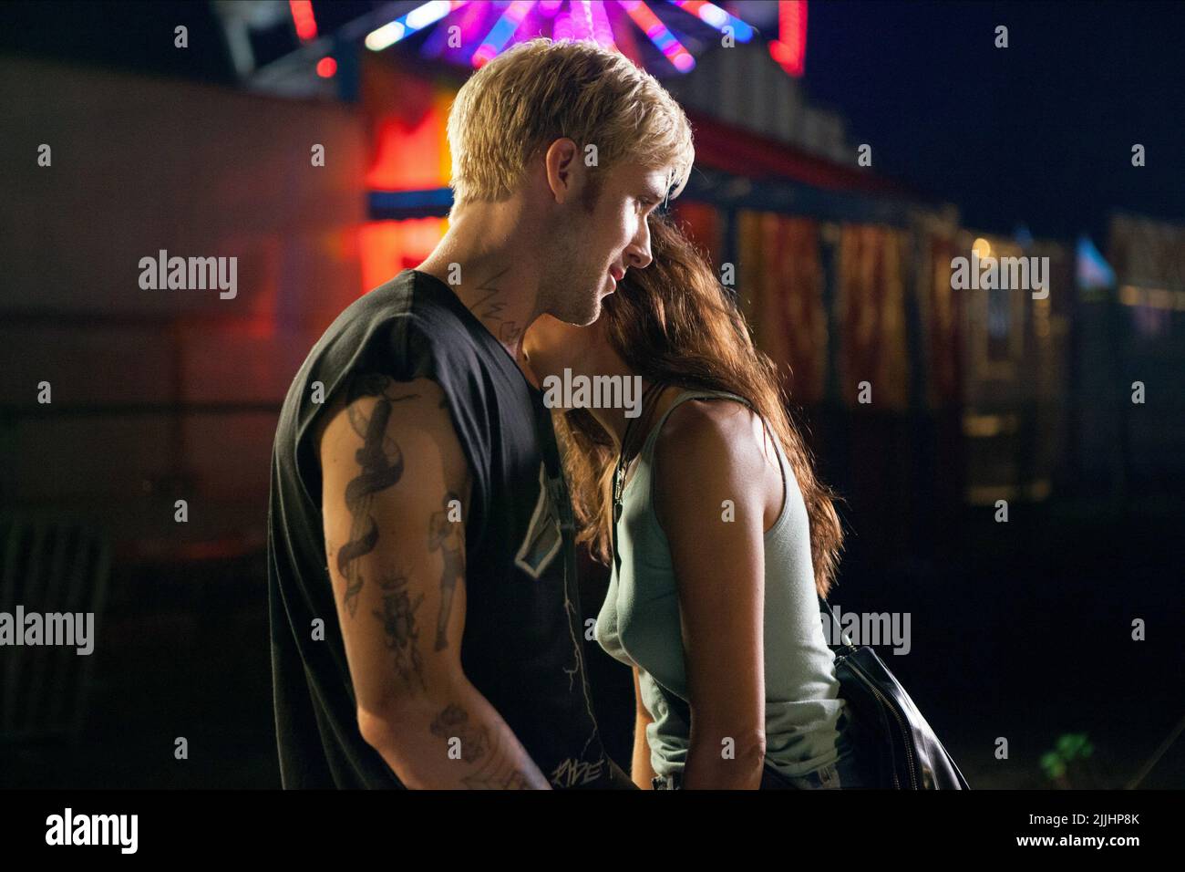 Ryan gosling eva mendes hi-res stock photography and images - Alamy