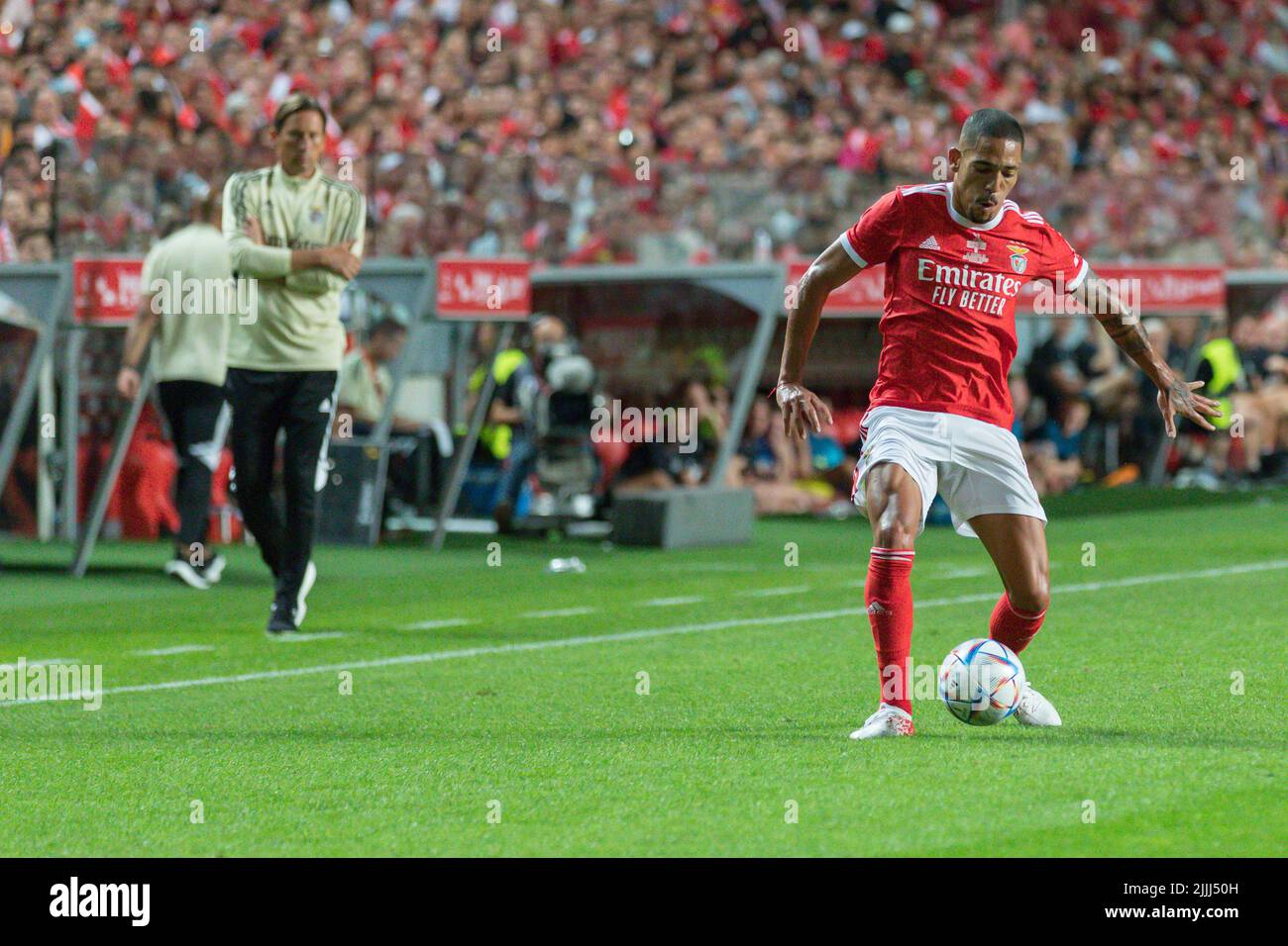 Burnley wins prestigious friendly match against Roger Schmidt's Benfica -  Soccereco