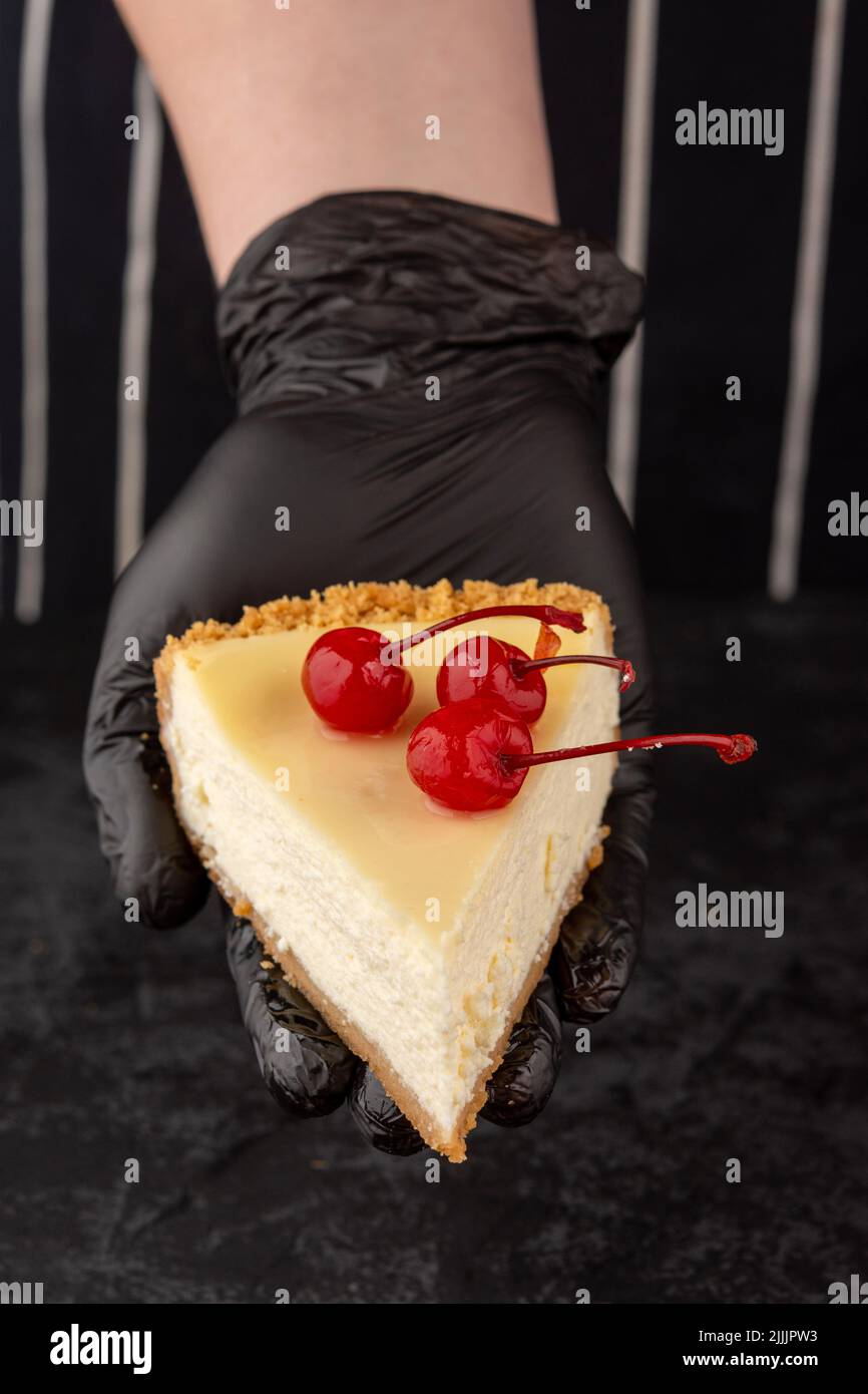 Japanese Cheese Cake Shop Hi Res Stock Photography And Images Alamy