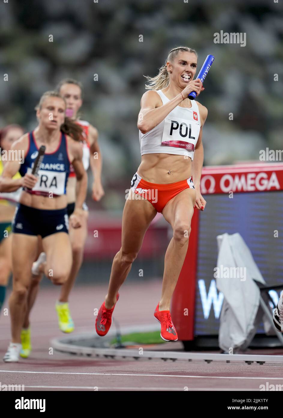 Iga Baumgart Witan Participating In The 4x400 Meter Relay At The 2020 iga-baumgart-witan-participating-in-the-4x400-meter-relay-at-the-2020