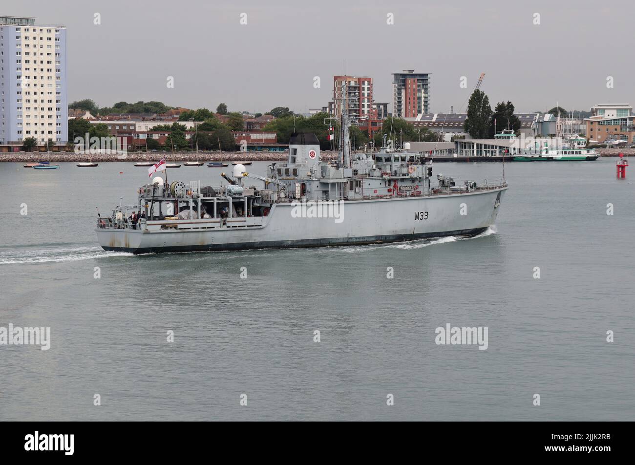 The Royal Navy Hunt class mine counter measures vessel HMS BROCKLESBY heading up harbour Stock Photo