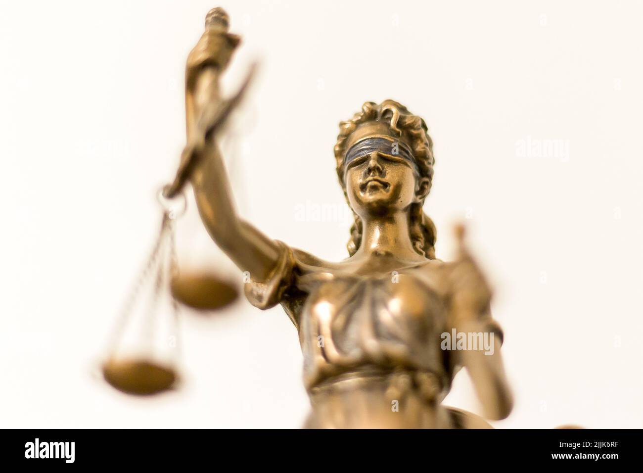 blidfold-hi-res-stock-photography-and-images-alamy