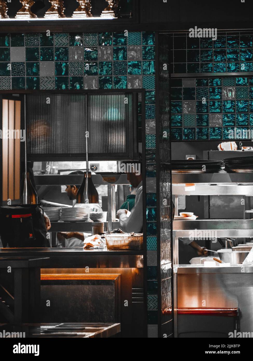 A Photo Of People Working In A Restaurant Stock Photo Alamy a-photo-of-people-working-in-a-restaurant-stock-photo-alamy