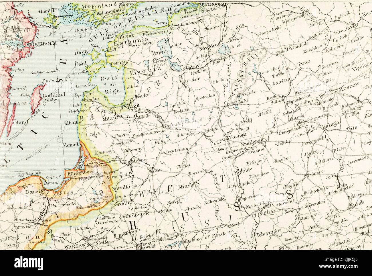 1920s map of Baltic region - Estonia, Latvia (Livonia), Lithuania (Kurland, Courland) bordering Russia, with Kaliningrad & Suwalki gap + Belarus. Stock Photo
