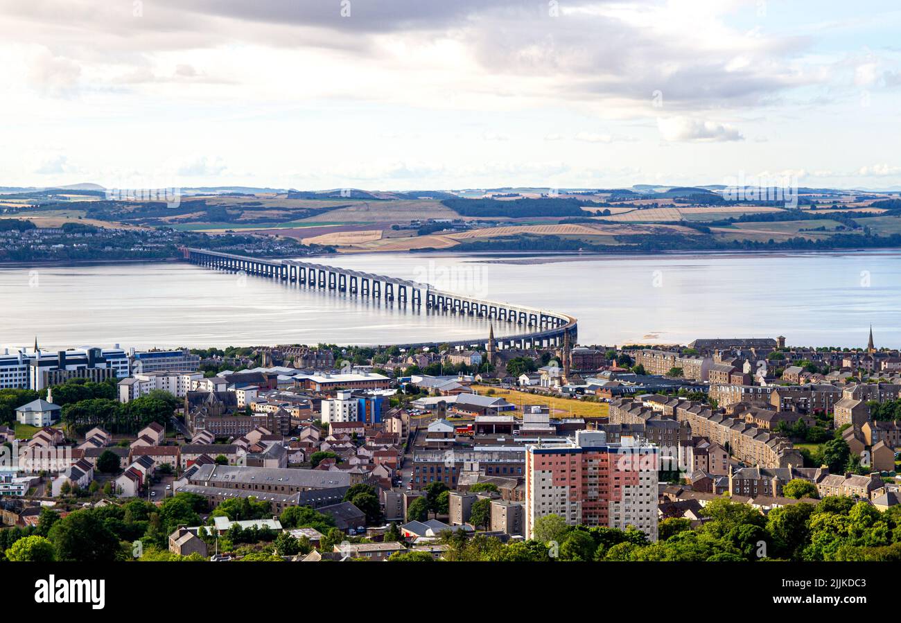 Dundee, Tayside, Scotland, UK. 27th July, 2022. UK Weather: A warm and dry sunny July morning  across North East Scotland with temperatures reaching 18°C. The colourful landscape of Dundee City and the  River Tay at low tide as seen from the 'Law,' the remains of a volcanic sill and the city's central and highest point. Credit: Dundee Photographics/Alamy Live News Stock Photo