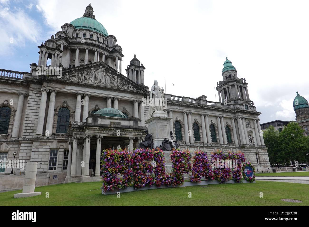 View of Belfast City Hall in Belfast City Centre Stock Photo Alamy