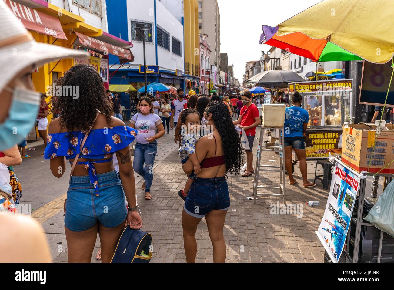 People at the local supermarket in brazil Stock Photo - Alamy