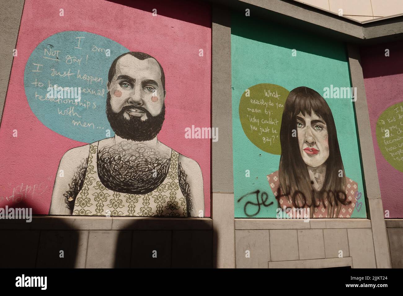 Brüssel, Rainbow House, Wandbild, Lollepot Straat // Brussels, Rainbow House, Wall Painting