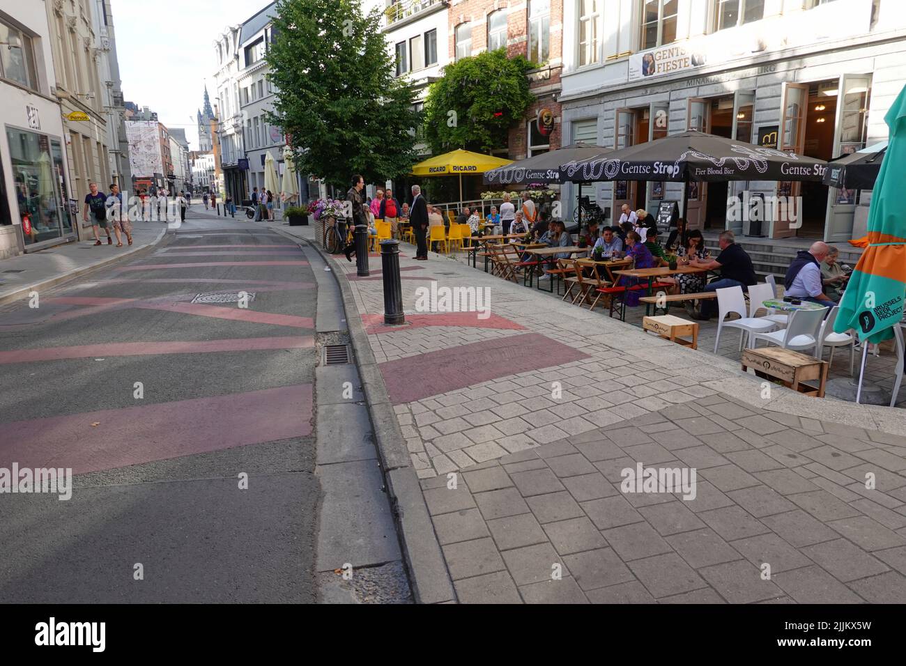 Gent, Verkehrsberuhigung // Gand, Traffic Calming Stock Photo