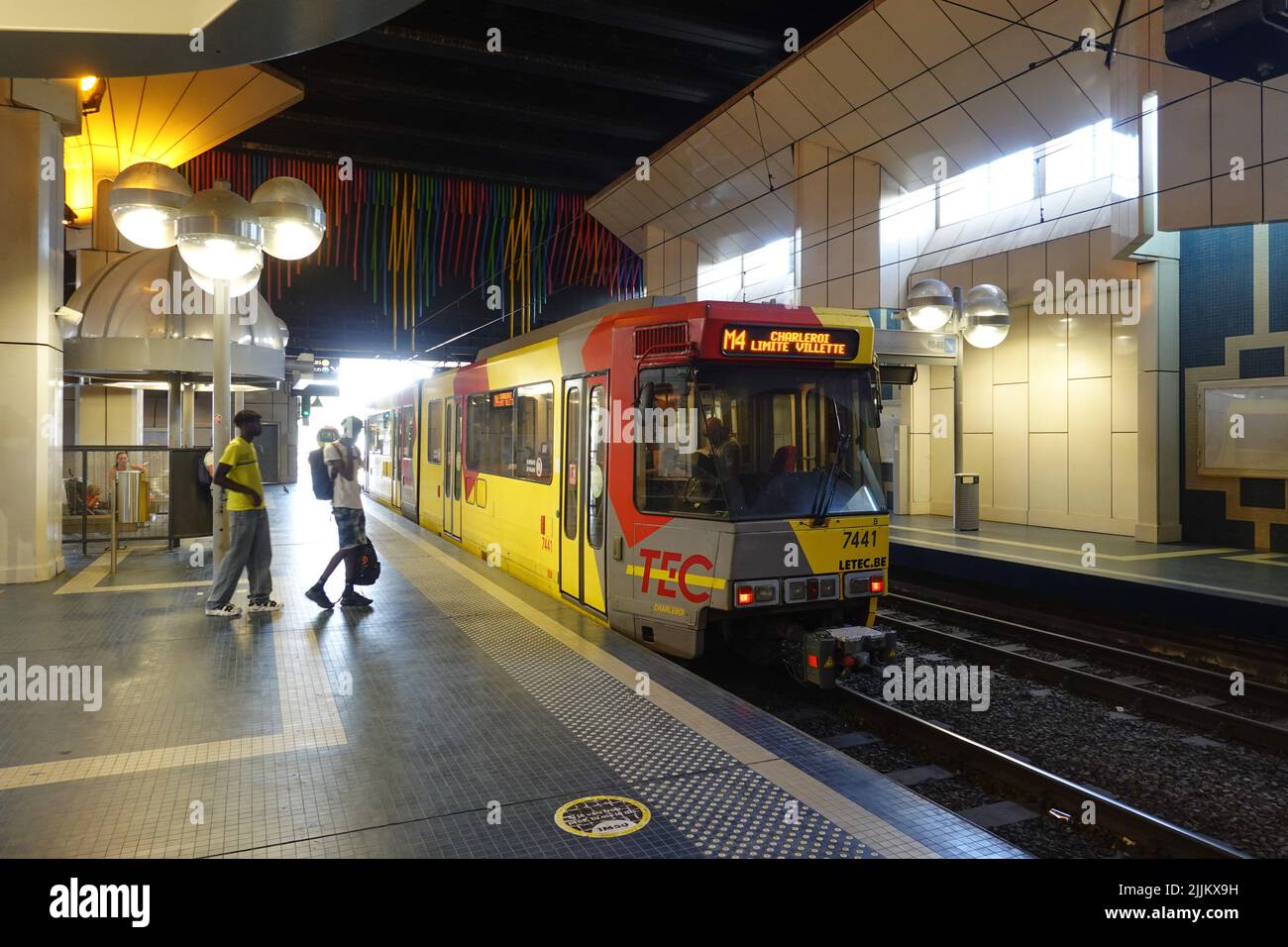 Charleroi, Straßenbahn, Metro, BeauxArts // Charleroi, Tramway, Metro
