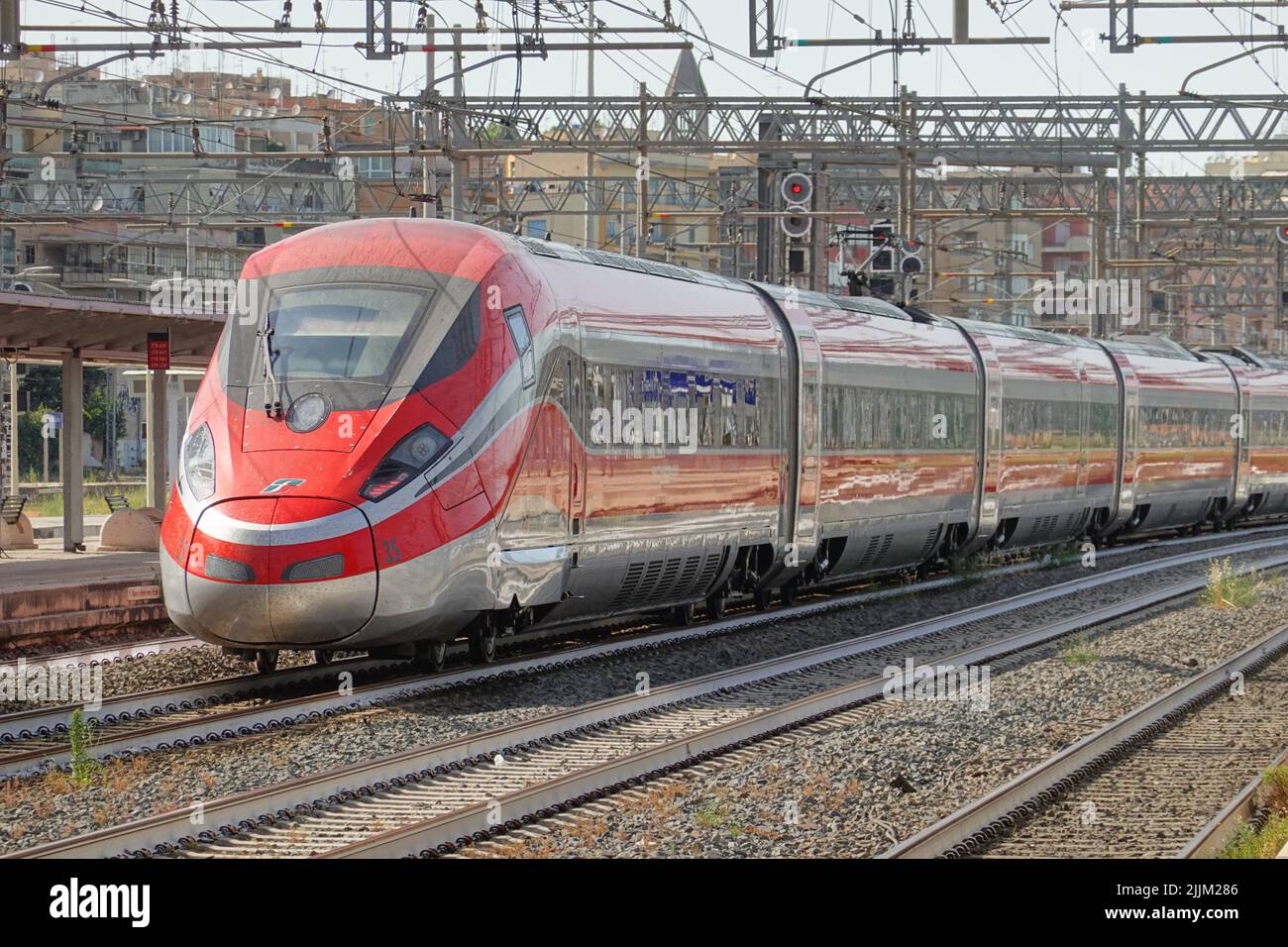 Rom, Hochgeschwindigkeitszug Frecciarossa // Rome, Bullet Train ...