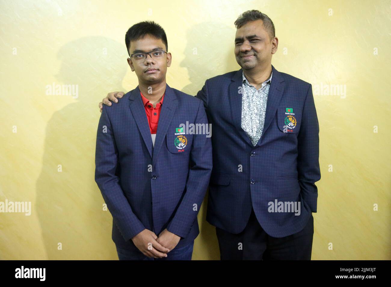 Grand Master Ziaur Rahman (R) along his son Tahsin Tajwar Zia (L) during a press conference organis bu Bangladesh Chess Federation at National Sports Stock Photo