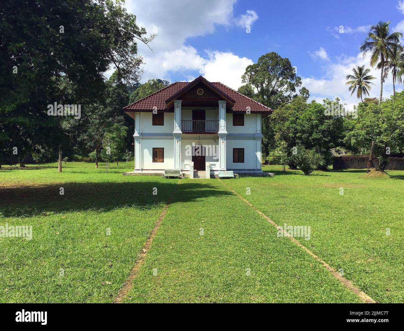 Khun intra hires stock photography and images Alamy