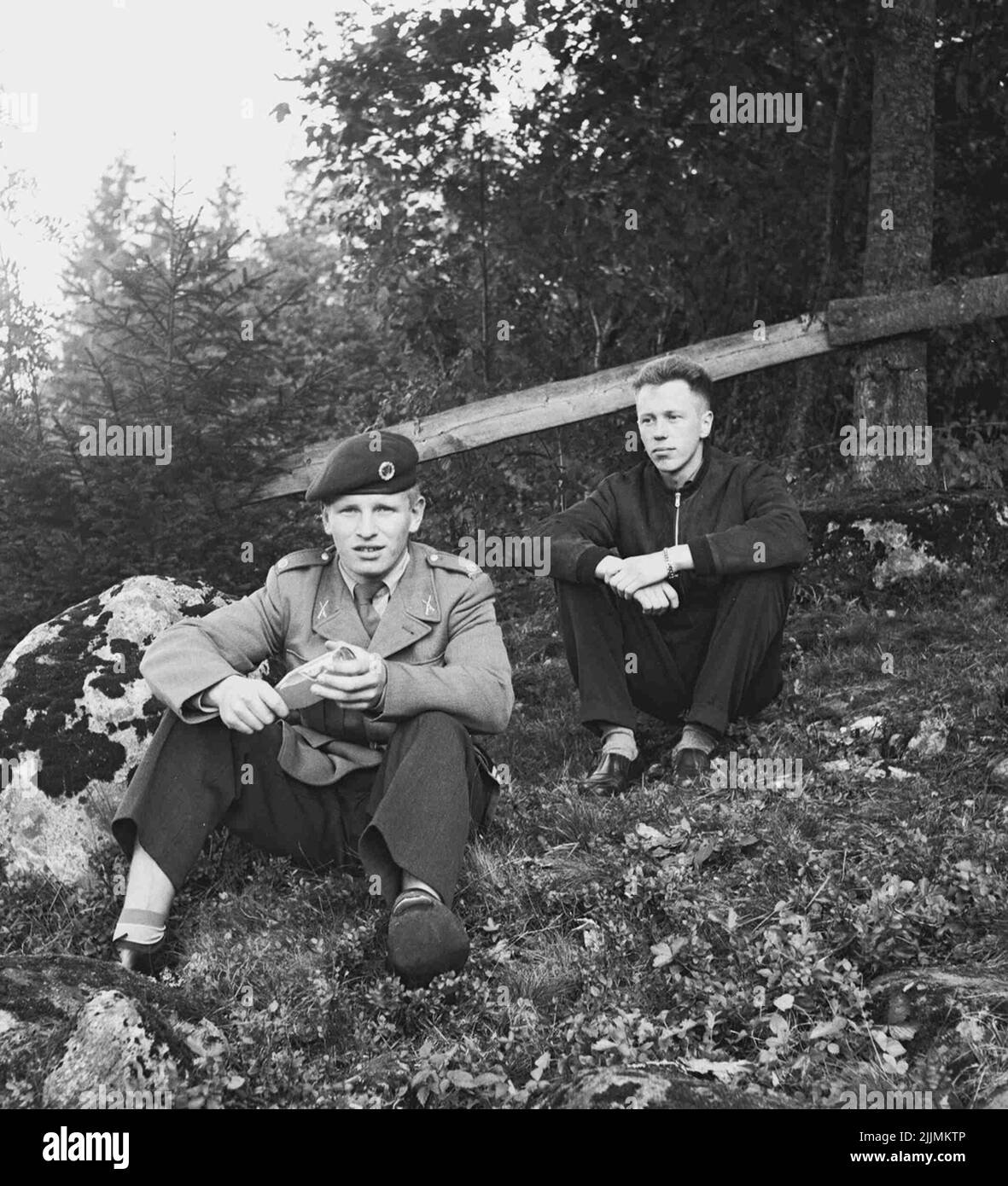 the-paratroopers-school-in-karlsborg-1956-hopping-stock-photo-alamy