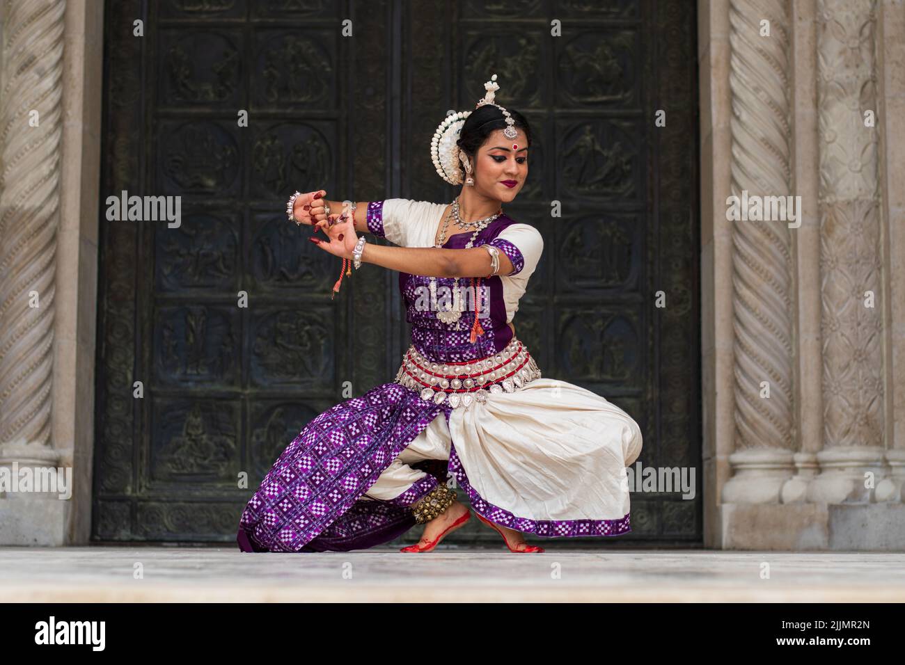 green emerald velvet dress Ready to Wear Girls Odissi Dance (Cross Fan) Green Orange Costume – The  Dance Bible
