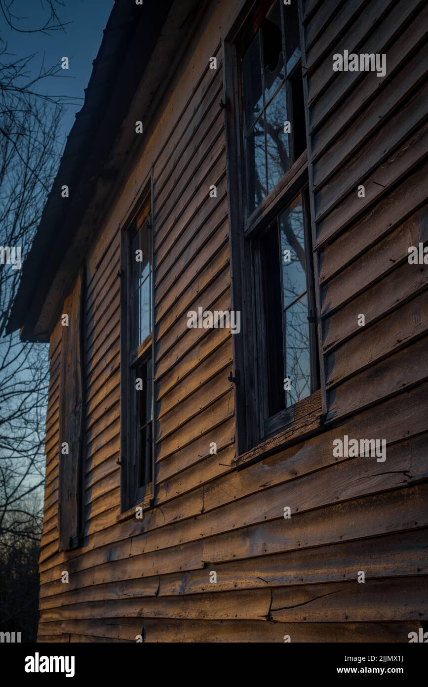 Shot vintage house old hi-res stock photography and images - Alamy