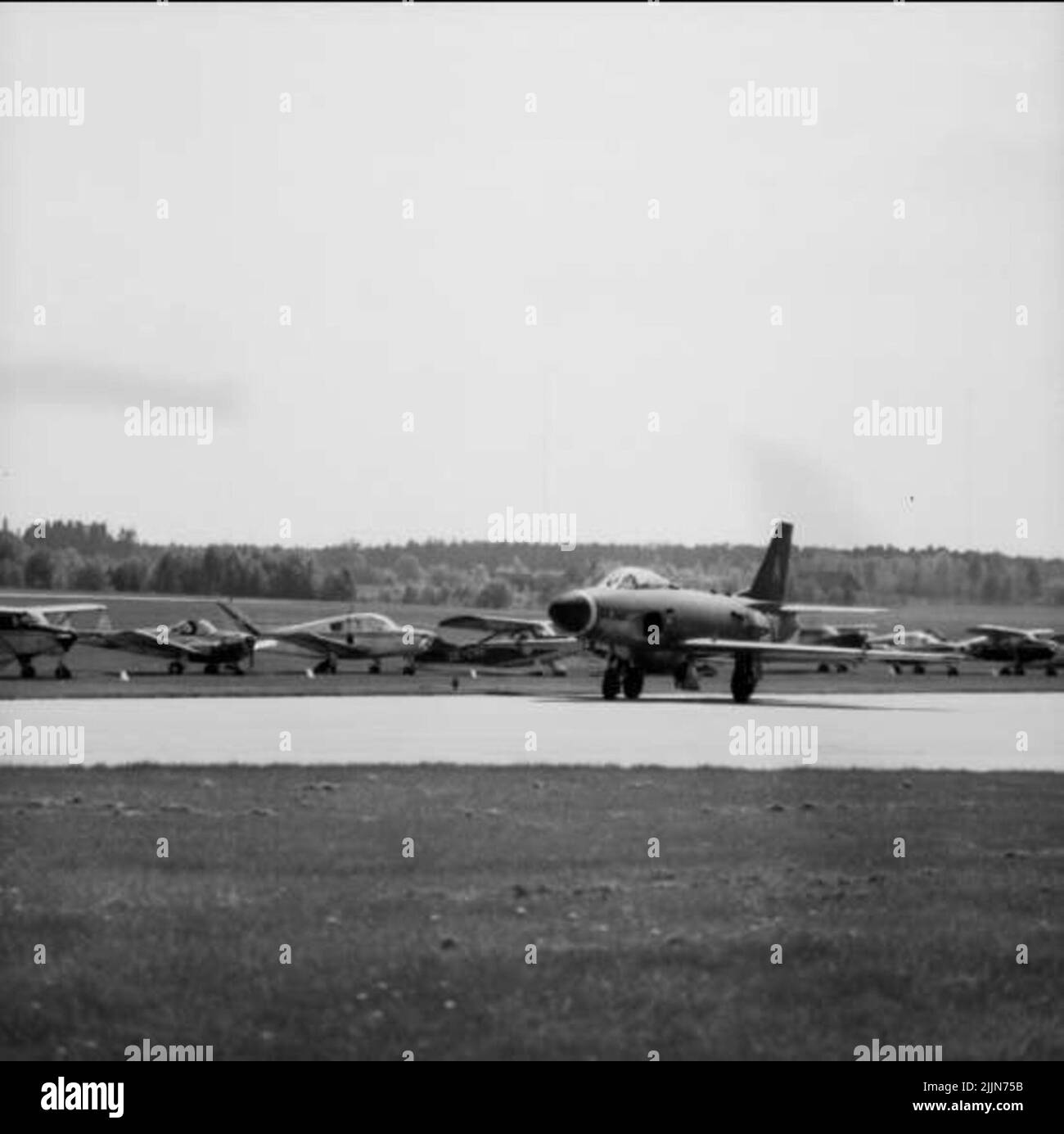 Aviation competition aircraft Black and White Stock Photos & Images - Alamy