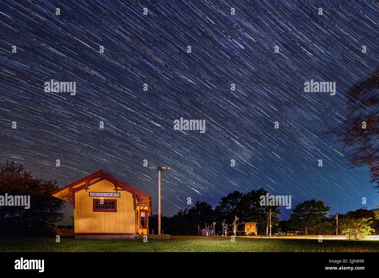 Meteorite shower hires stock photography and images Alamy