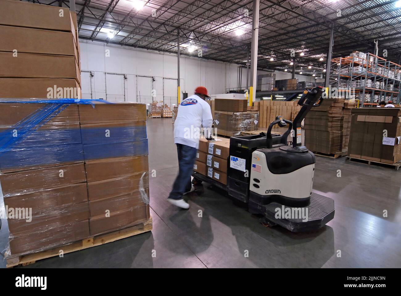 Forklift moving container hires stock photography and images Alamy