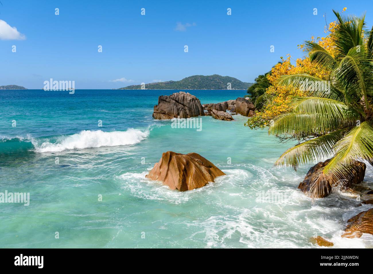 Granite Rock Palm Trees Seychelles Hi res Stock Photography And Images Granite Rock Palm Trees Seychelles Hi res Stock Photography And Images