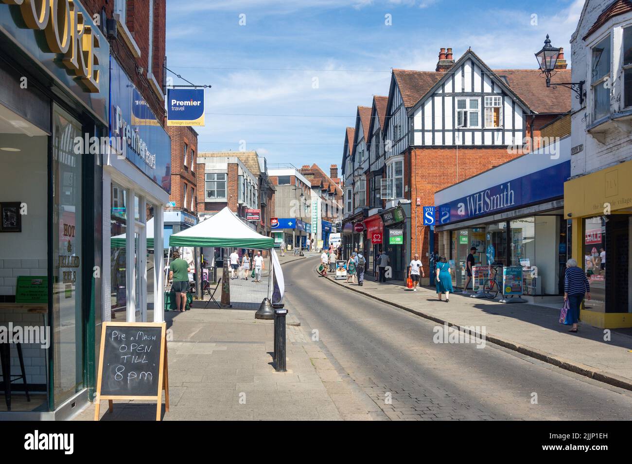 Shops and market stall, South Street, Bishop's Stortford, Hertfordshire, England, United Kingdom Stock Photo