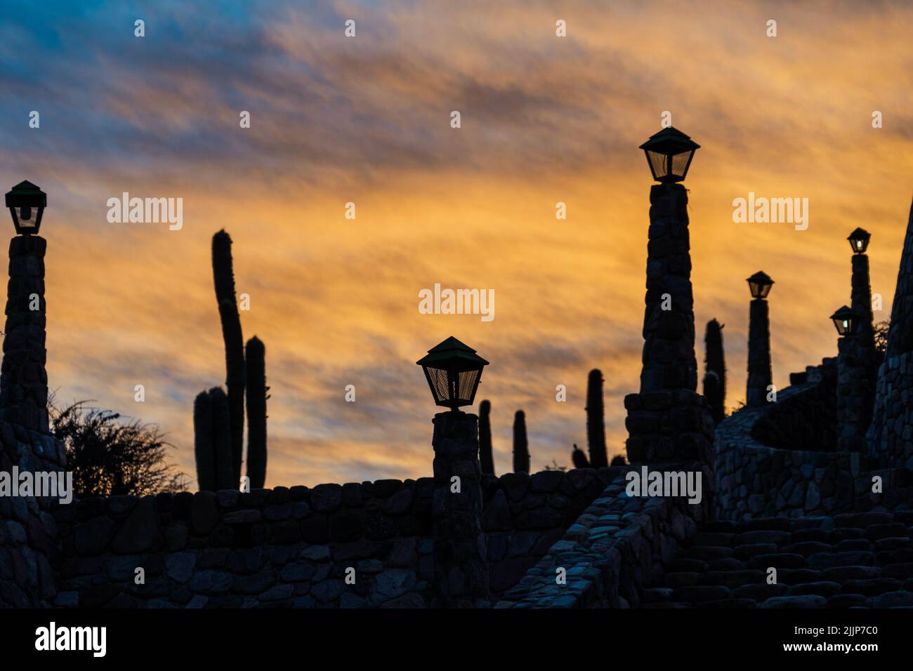 Antique lanterns hi-res stock photography and images - Alamy