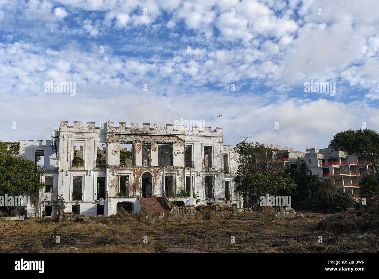 wide shot of historical architechure castle 'Samuel Hall Lord' Stock Photo