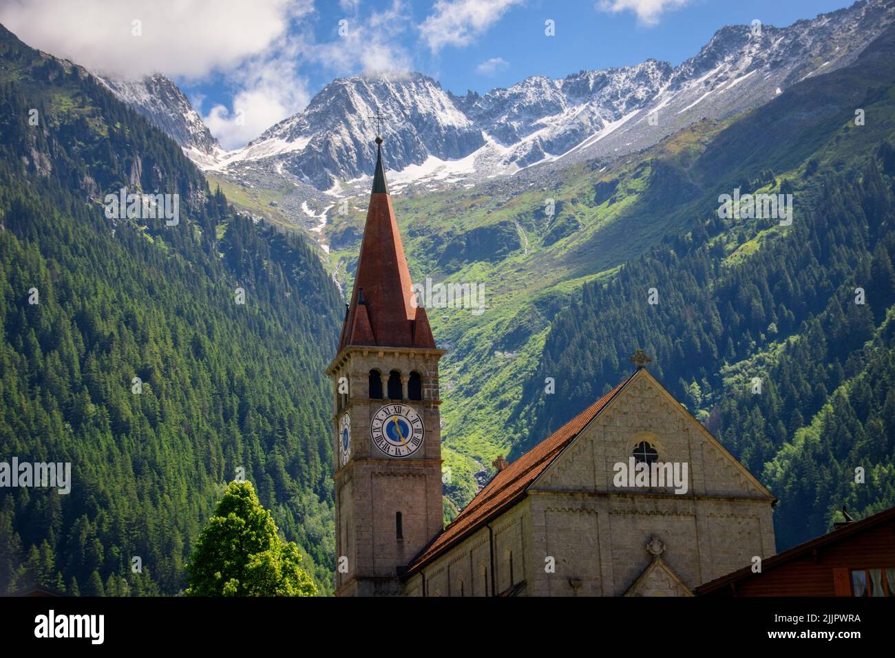 Church in the Swiss Alps, Goschenen, Uri, Switzerland Stock Photo