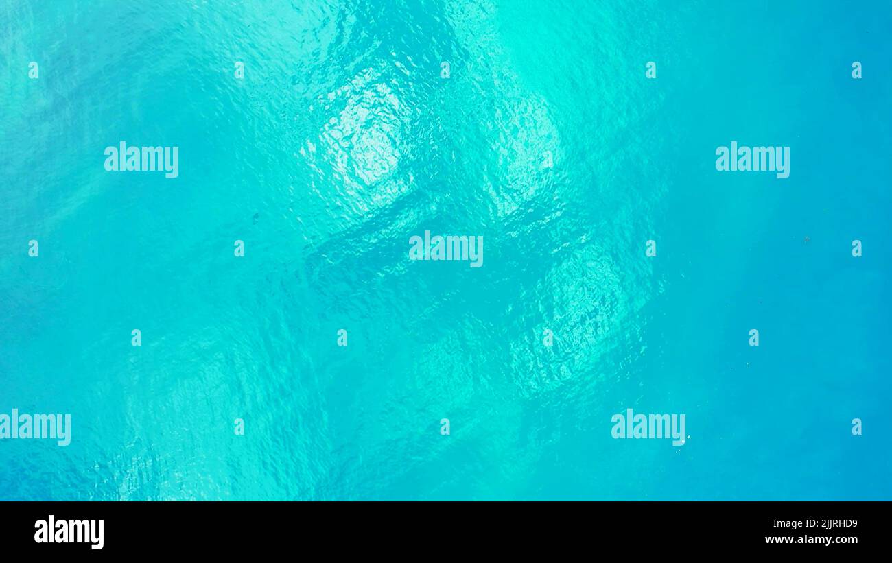 Top shot crystal clear ocean hi-res stock photography and images - Alamy